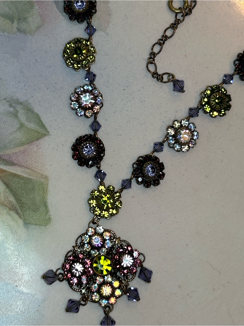 Liz Palacios Purple Pink Green Aurora Borealis Crystal Flower Pendant Necklace - Picture 7 of 14